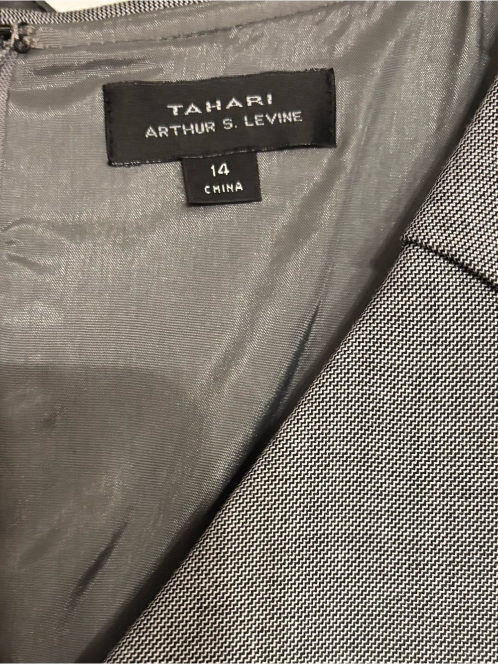 Tahari Arthur S. Levine - Picture 2 of 6